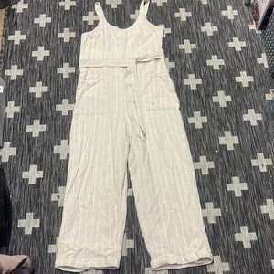American Eagle Large Pant Romper White/Tan Stripe With Pockets